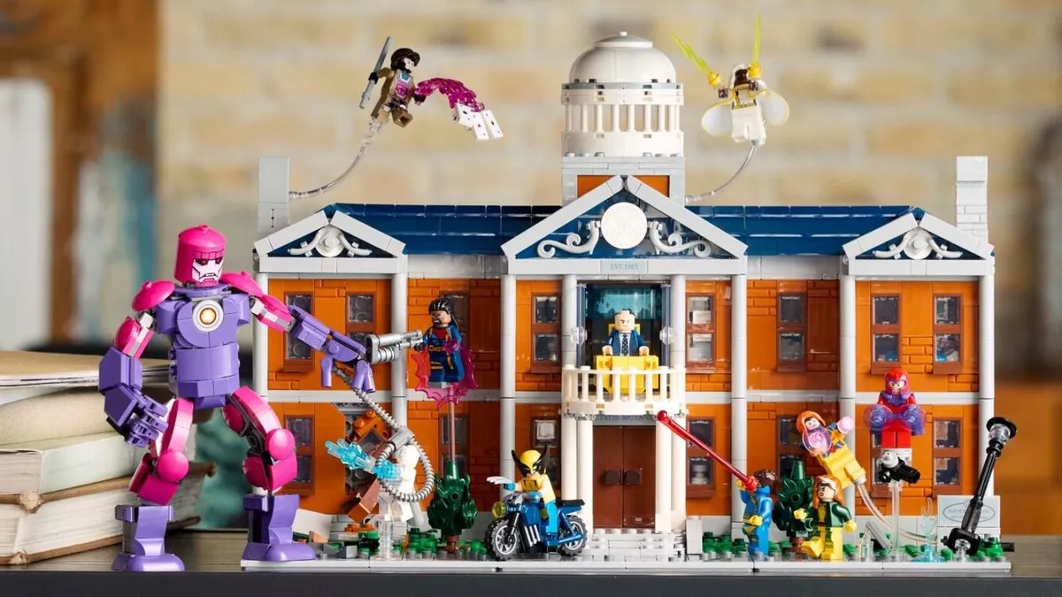 Lego X-Men Mansion Is A $330 '90s Marvel Nostalgia Trip 